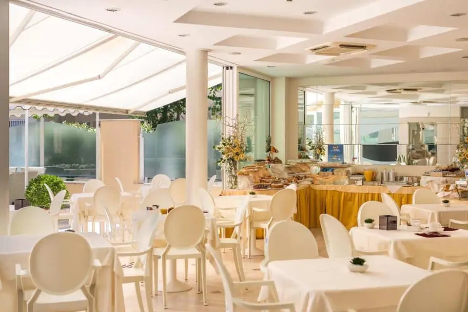 Hotel Luna Riccione e Aqua Spa