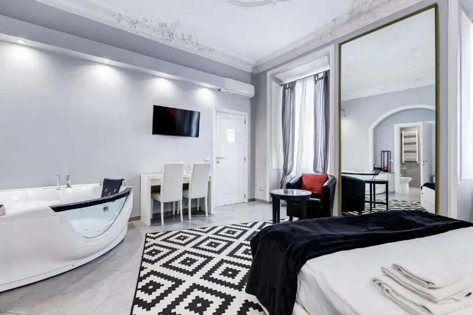 12 hotel con vasca idromassaggio in camera, quasi tutti adults only