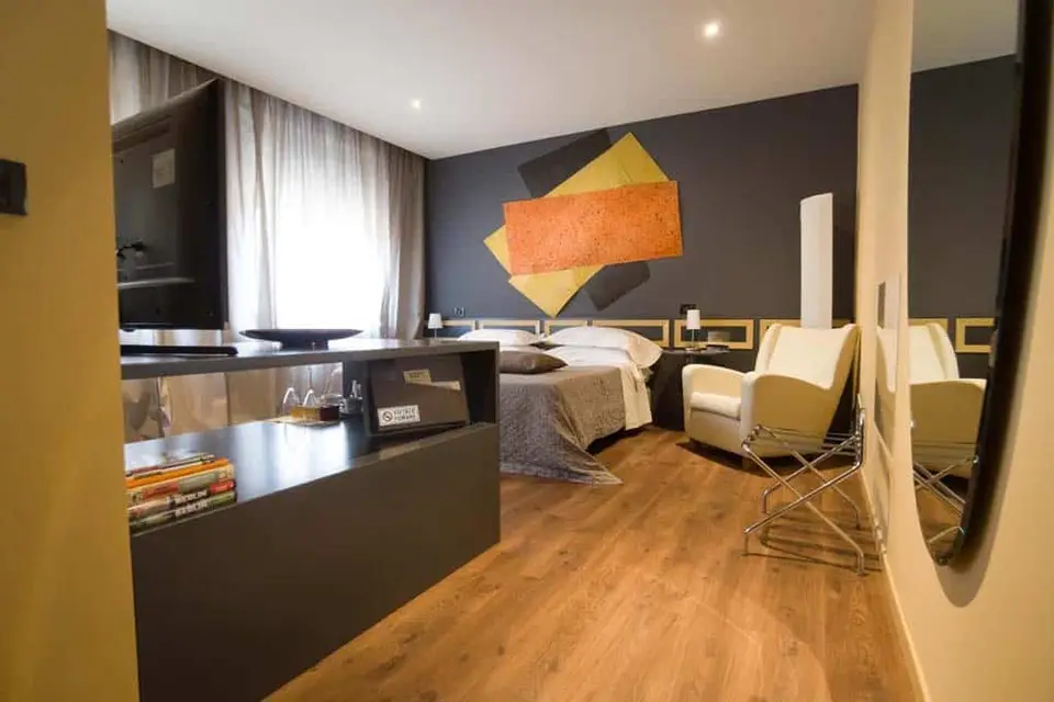 Rechigi Park Hotel