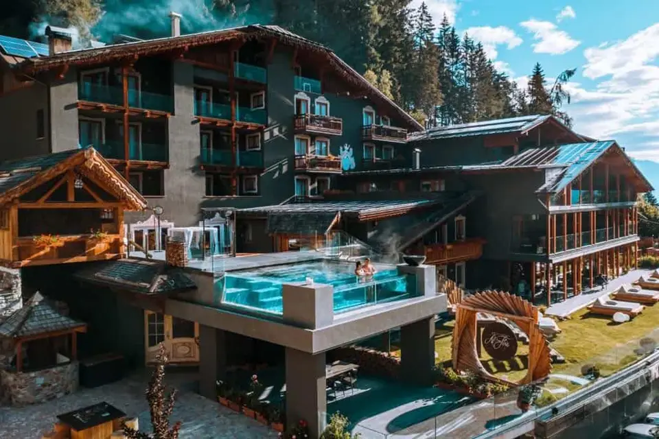 Hotel Chalet Al Foss Alp Resort
