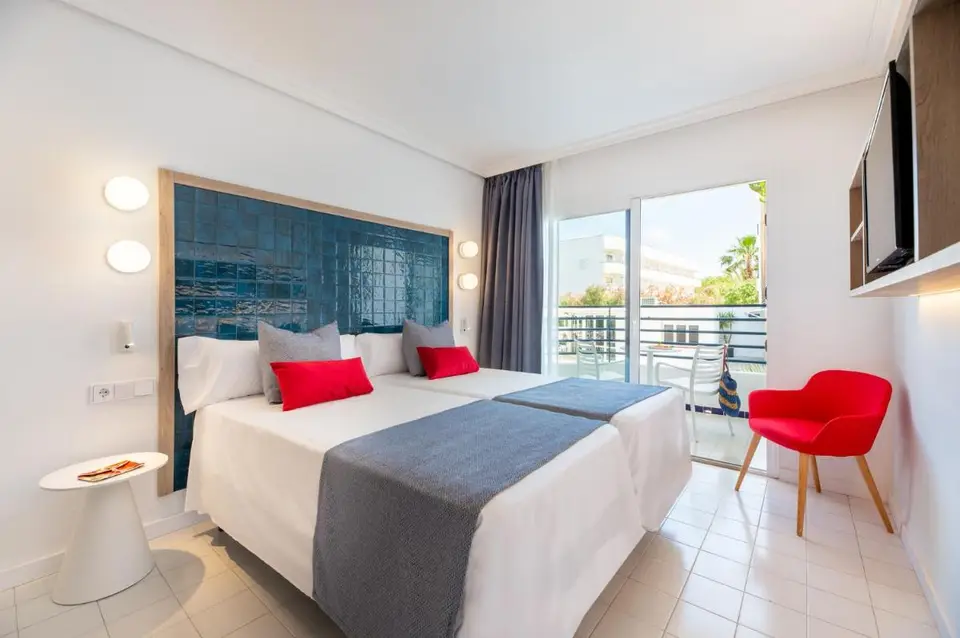 Hotel Vibra Isola - Adults Only