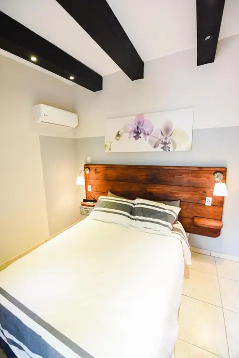 Island Life Hostel