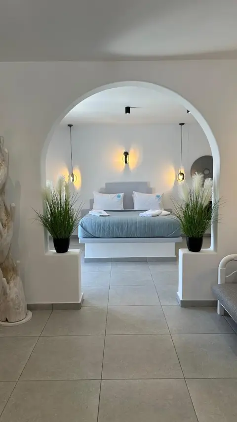 Miracles Suites - Adults Only