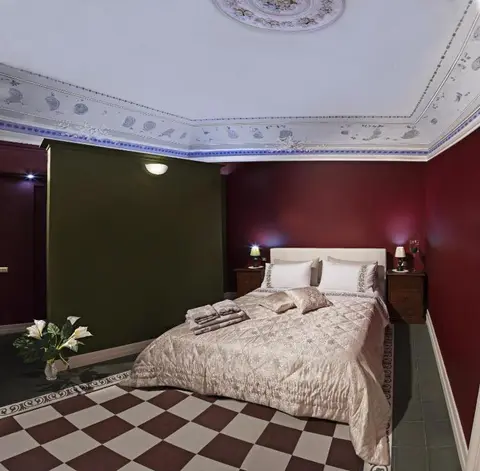 Art Fashion House Luxury Rooms