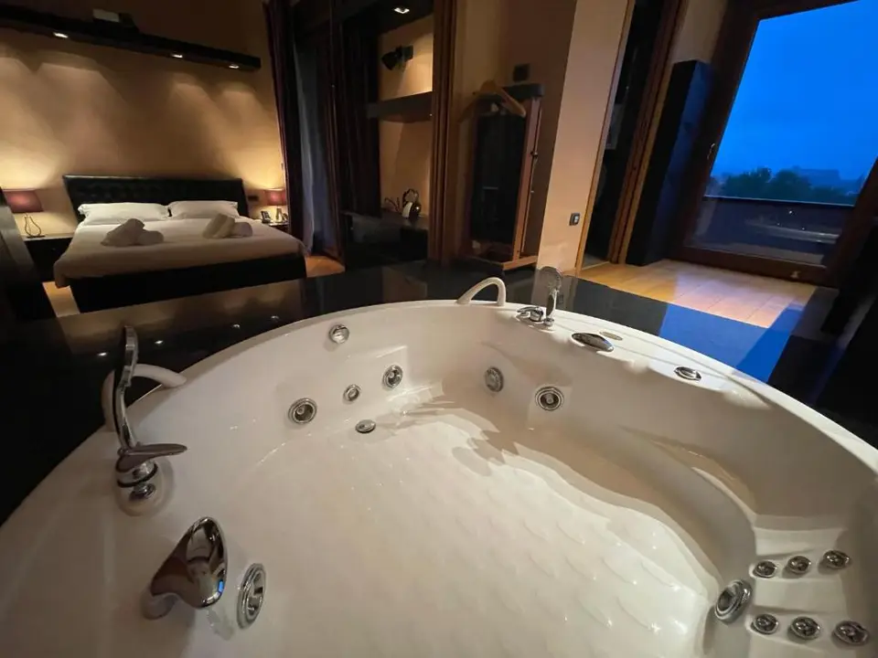 Attico con vista spettacolare e Jacuzzi