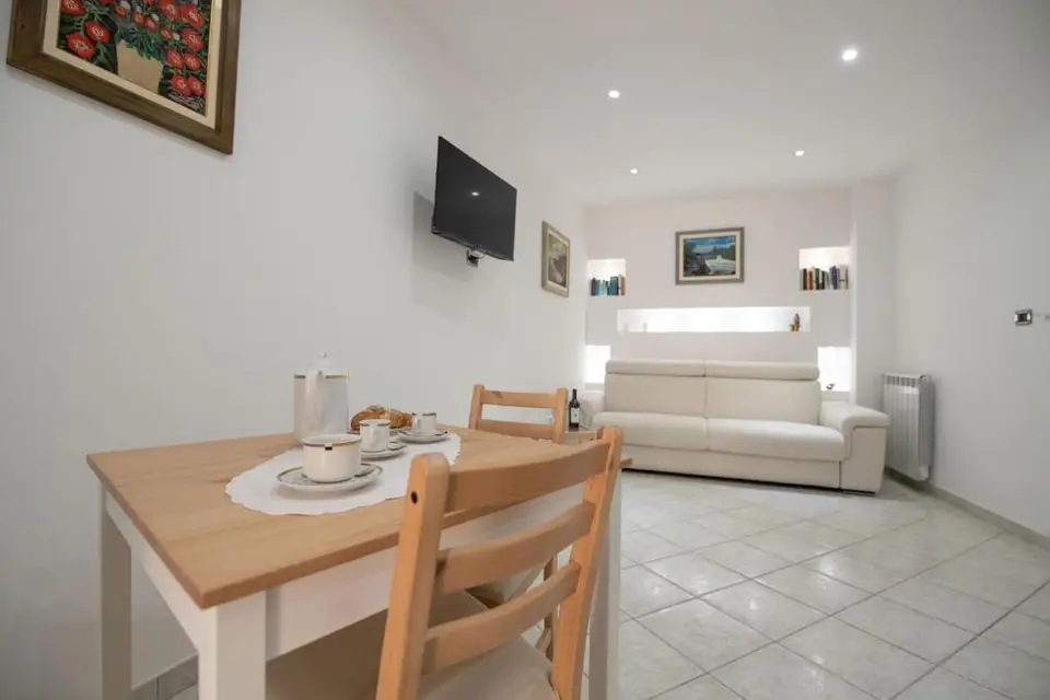 Casa Elia: Locazione Breve