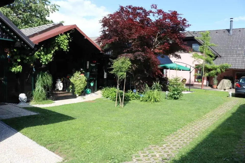 Frenk Cottage