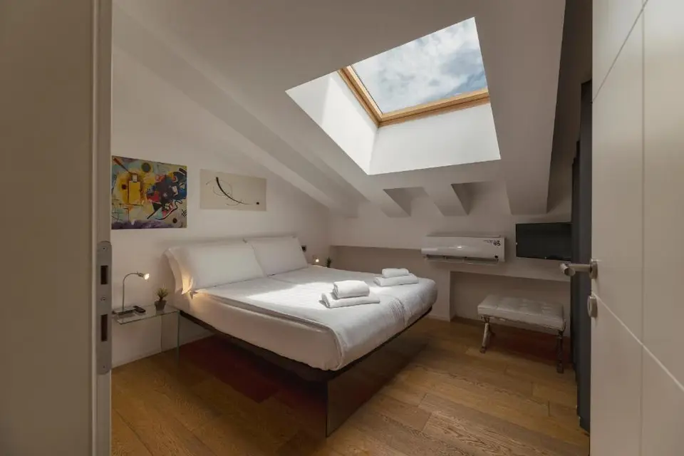 Heart of Trento Loft & Rooms