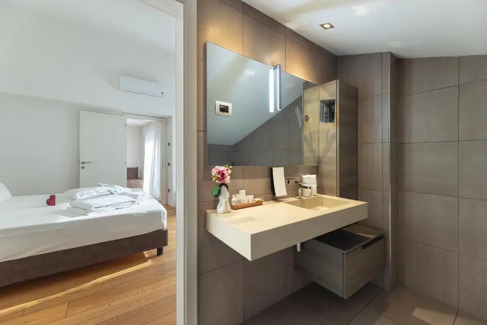 Heart of Trento Loft & Rooms