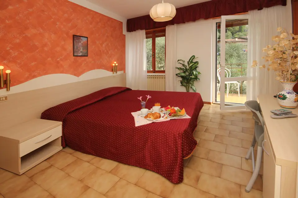Hotel Augusta Garnì