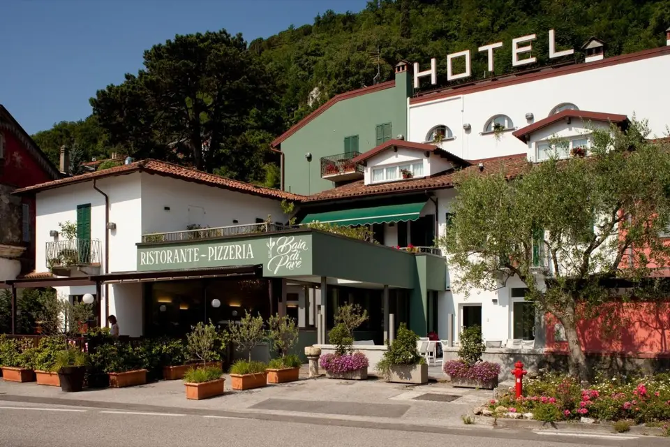 Hotel Baia di Parè