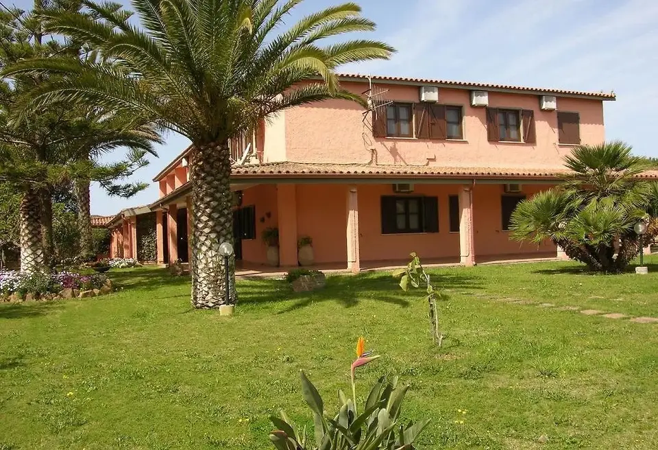 Hotel Su Giudeu