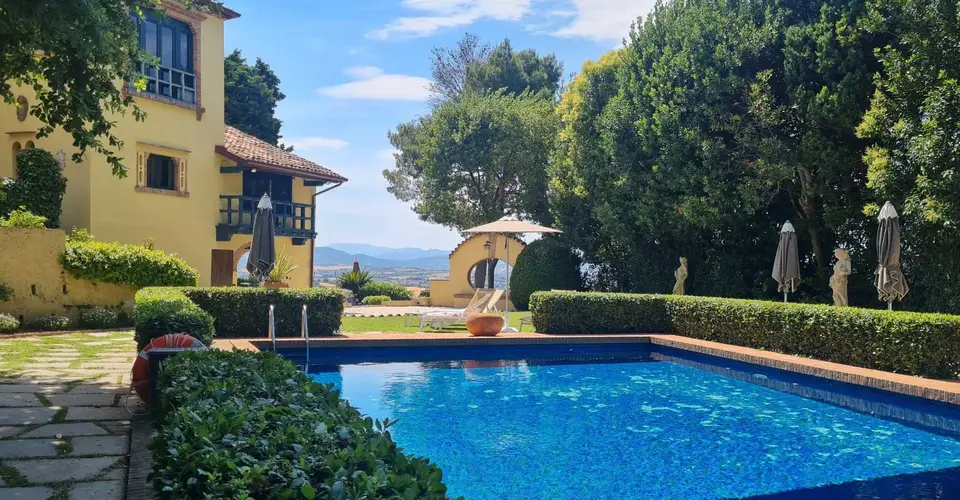 La Loggia Historic Resort