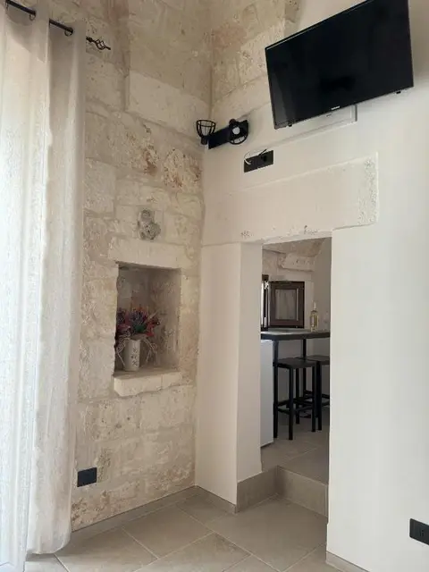 Le Pietre Apartments