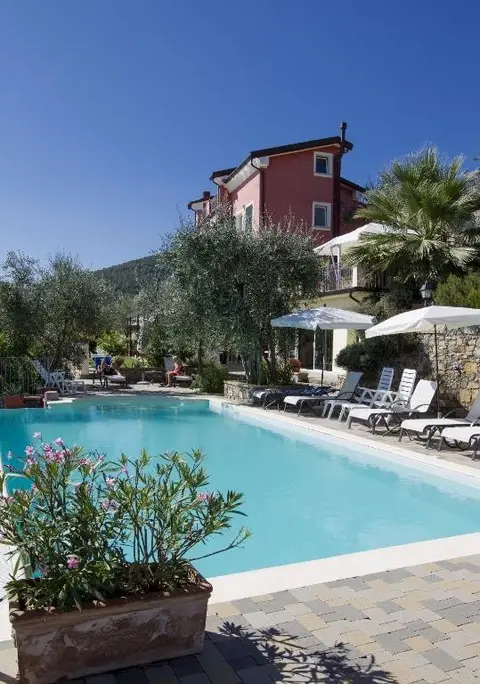 Le Ville Relais