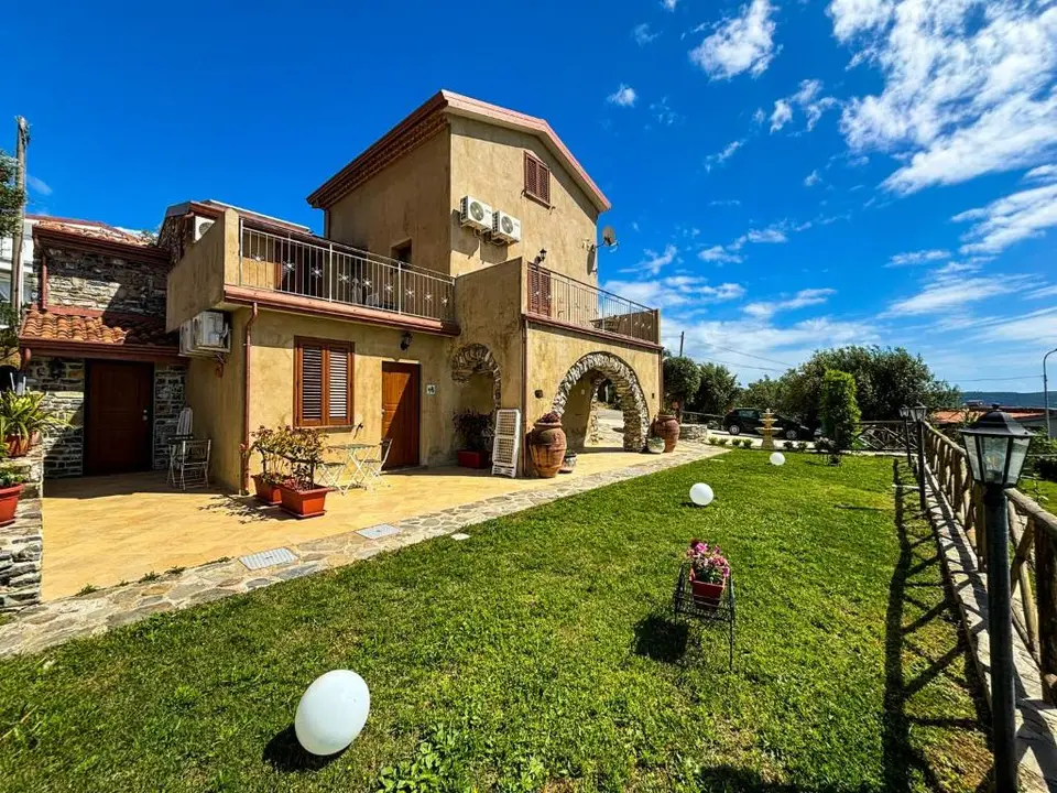 Tramonti d'Oro