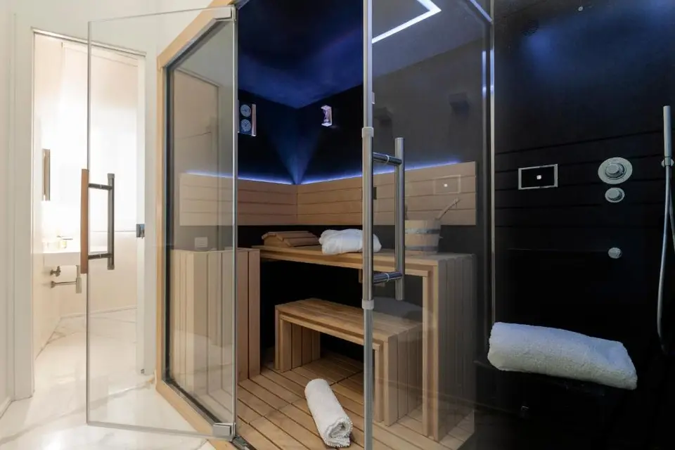 Uncomparable Luxury in Naples