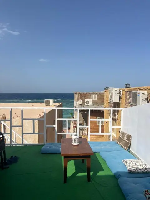 Zalooma House I Beachfront Hostel Dahab