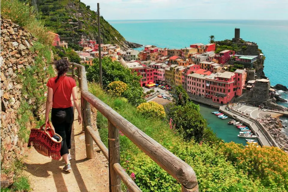 10-Night Summer Mediterranean Cruise | Barcelona to Athens Trip (3)