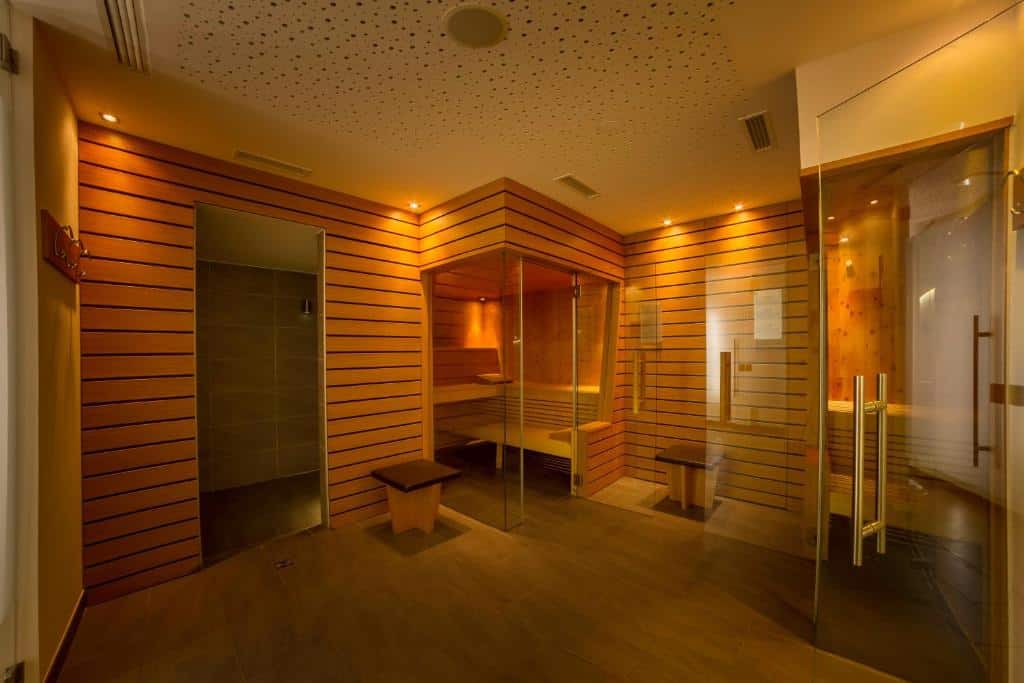 Dominik Alpine City Wellness Hotel