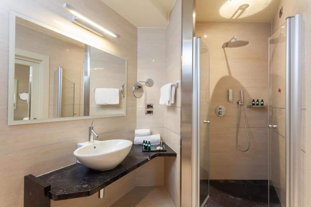 Hotel Kristal Palace