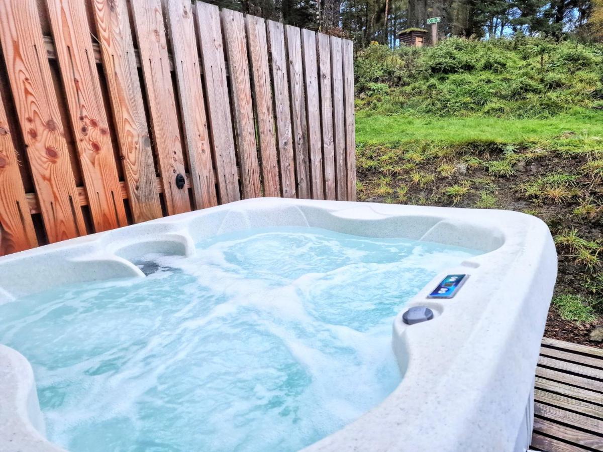 Kaoglen Buck Pod - Hot Tub - Dog Friendly