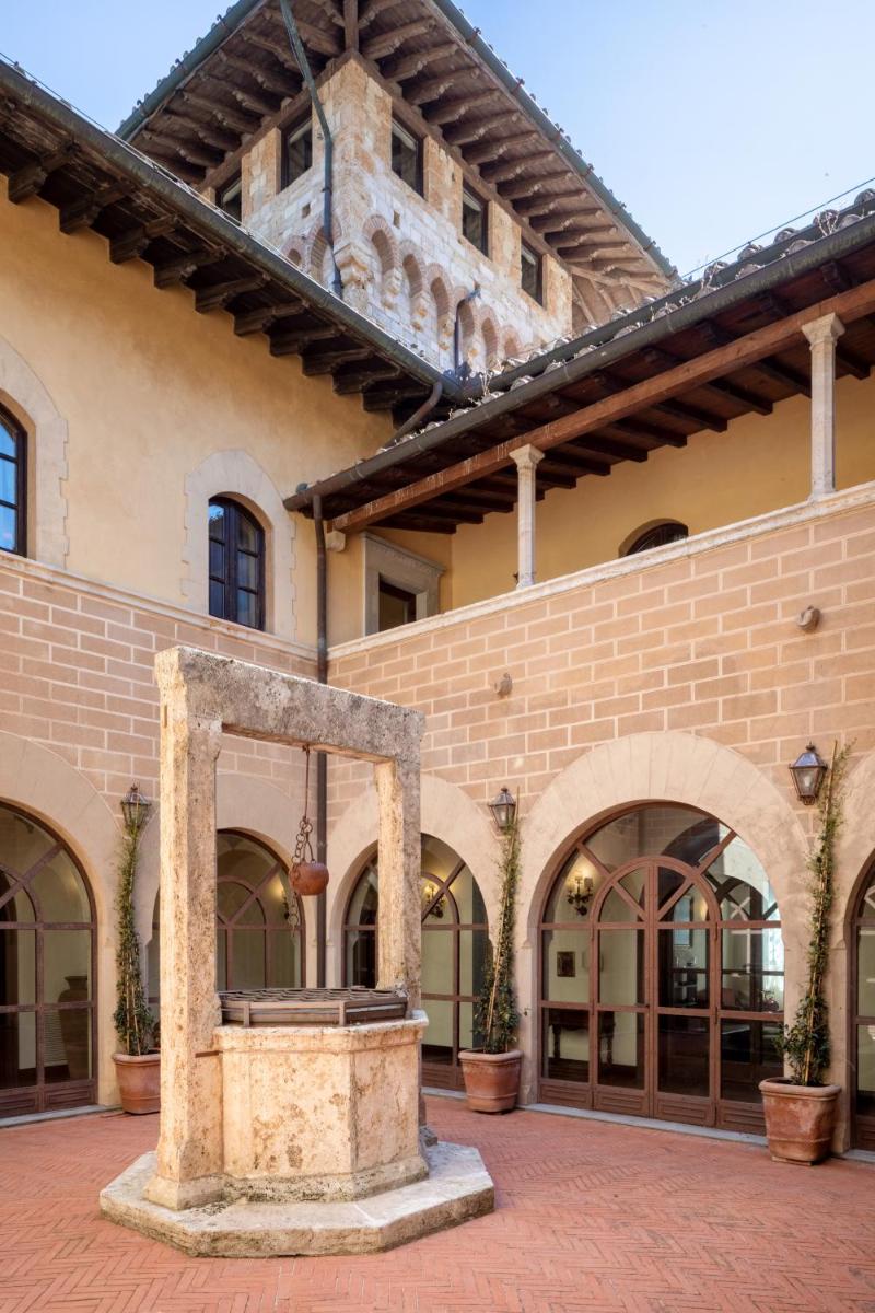 Hotel La Collegiata