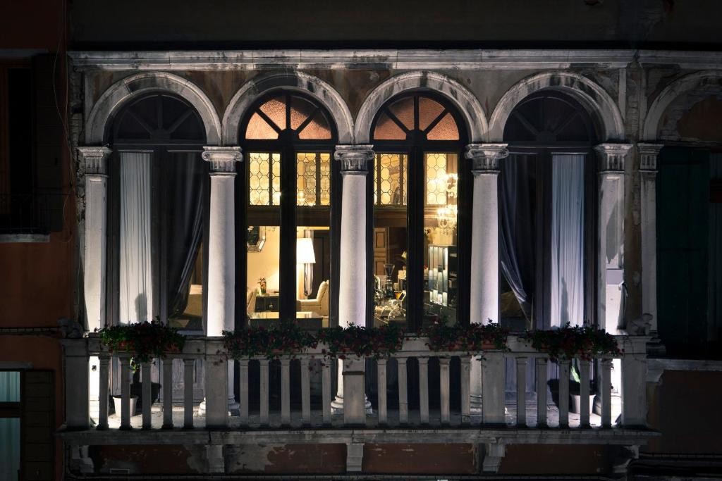 Arcadia Boutique Hotel