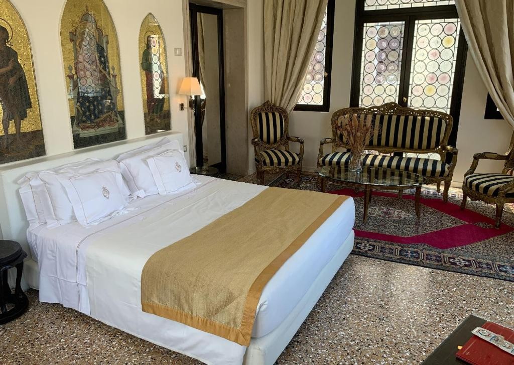 Ca' Nigra Lagoon Resort