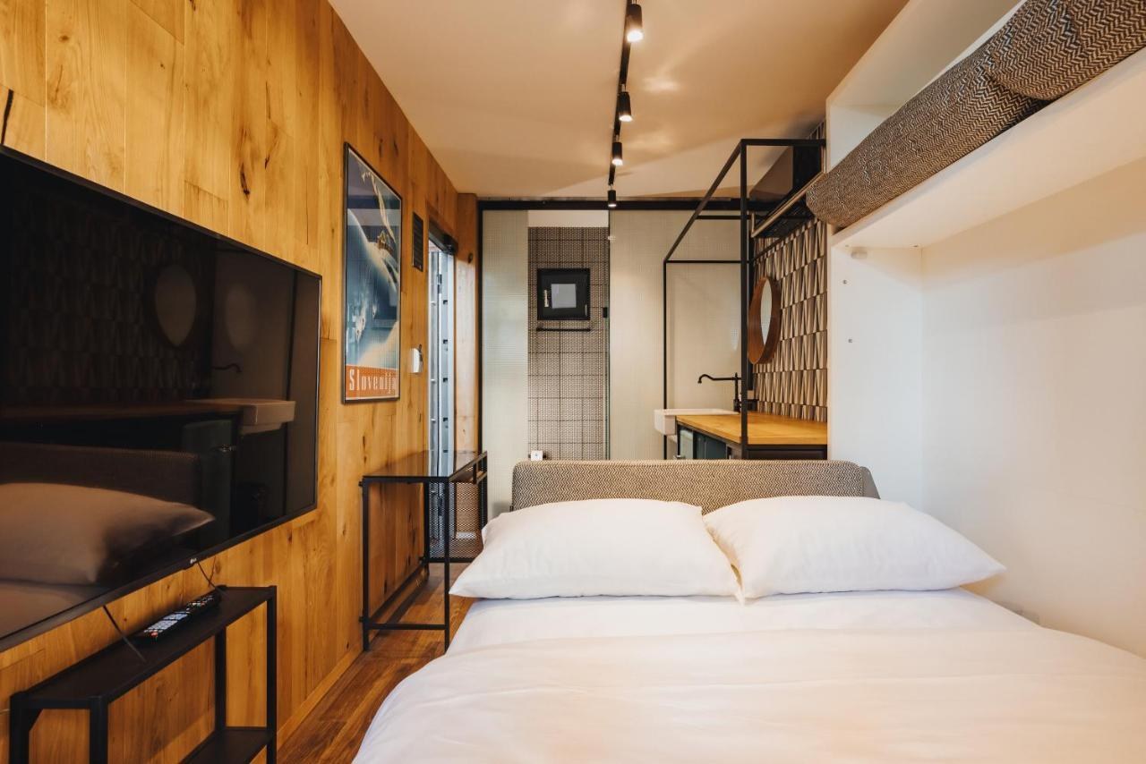 City Glamping by ONE66 Hotel