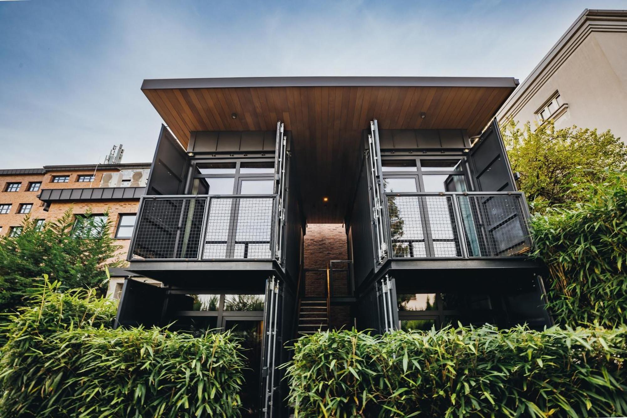 City Glamping by ONE66 Hotel