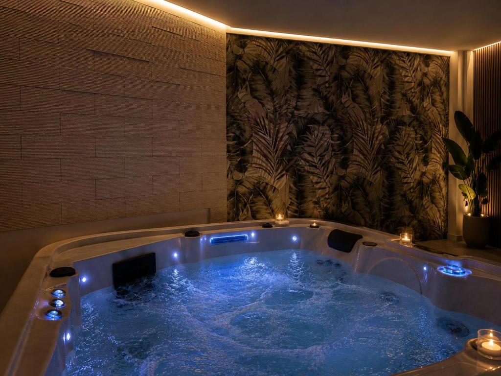 GG Landlords Room & Spa