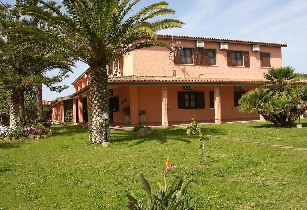 Hotel Su Giudeu
