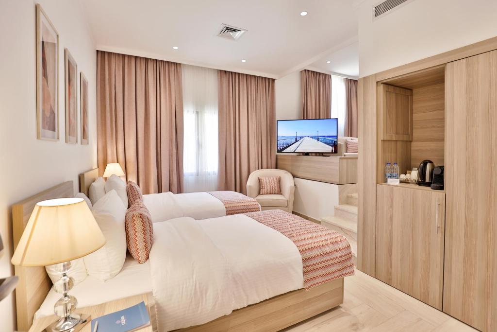 Lavanda Boutique Suites Tala Bay