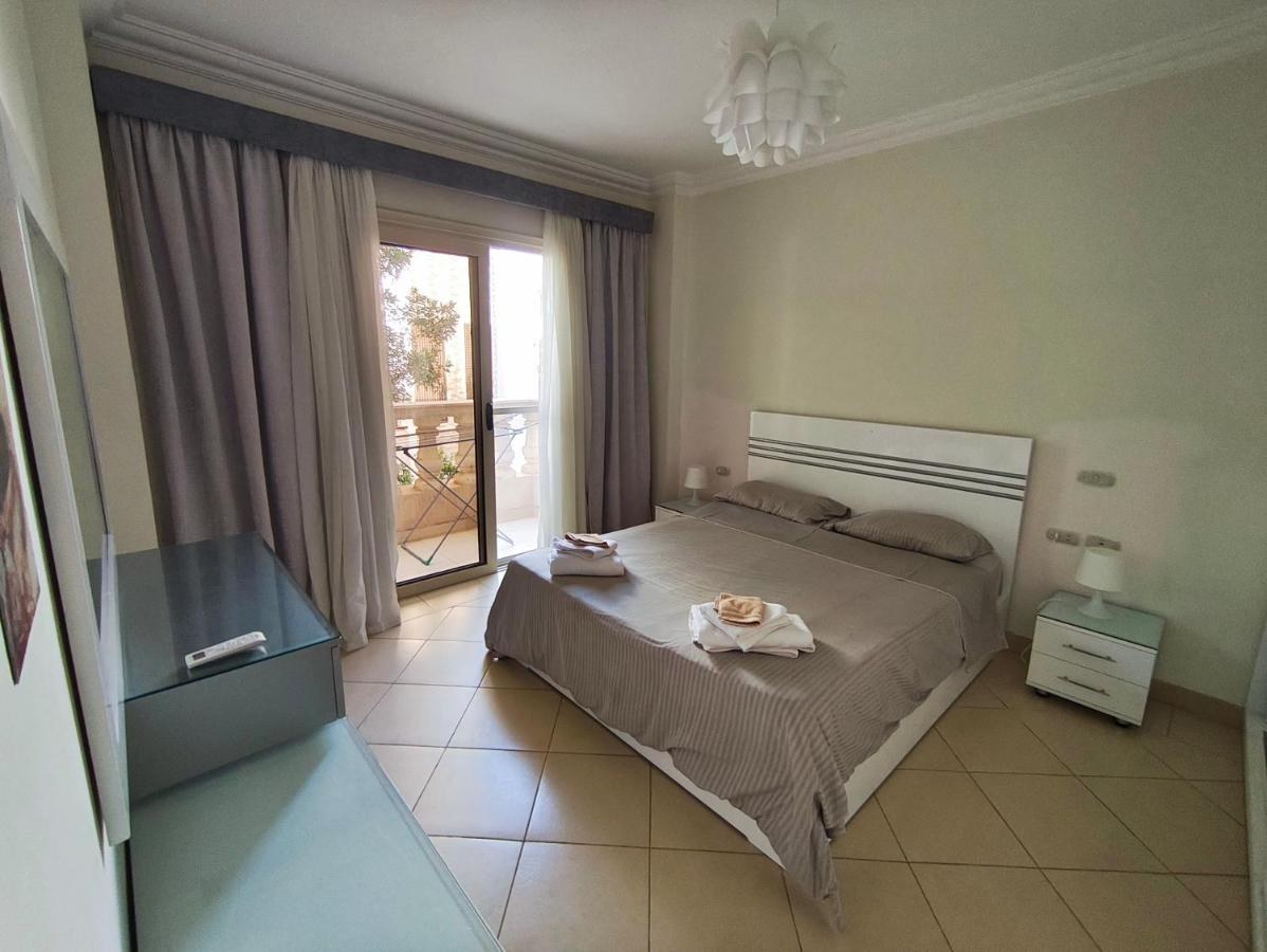 One-bedroom apartment S3 in Vip Zone Sunny Lakes
