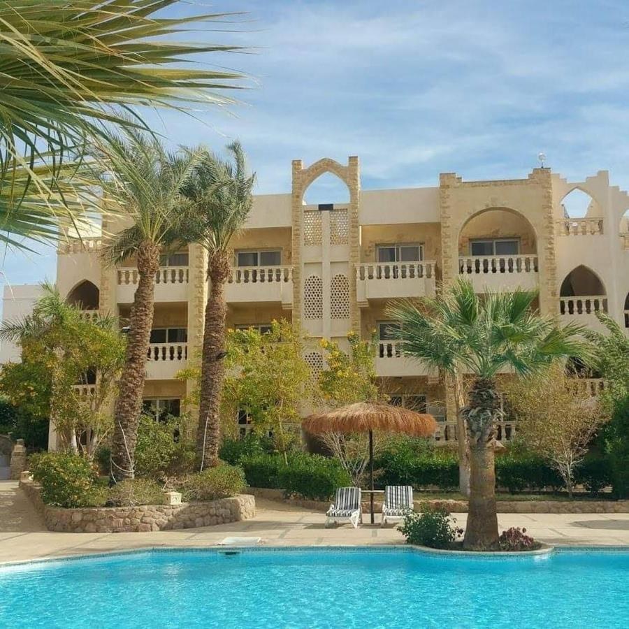 One-bedroom apartment S3 in Vip Zone Sunny Lakes