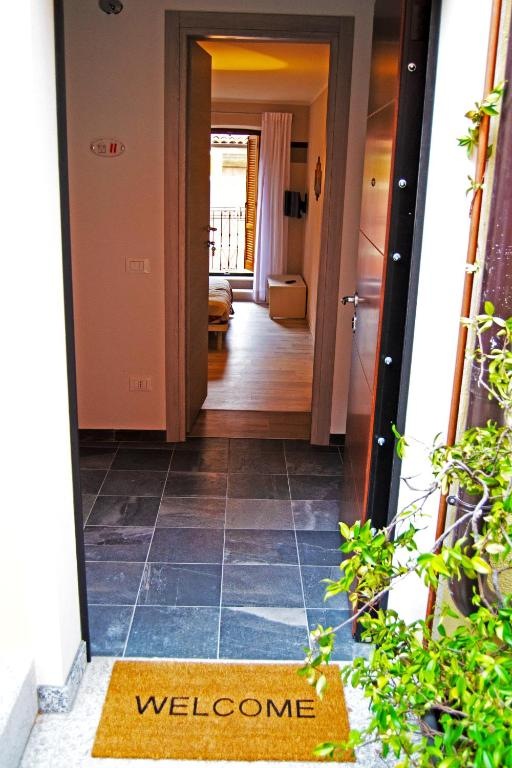 Residenza Lisy Rooms Affittacamere