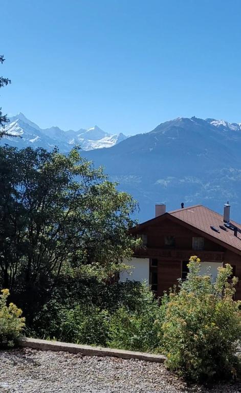 Chez Claudine et Charles - Crans-Montana