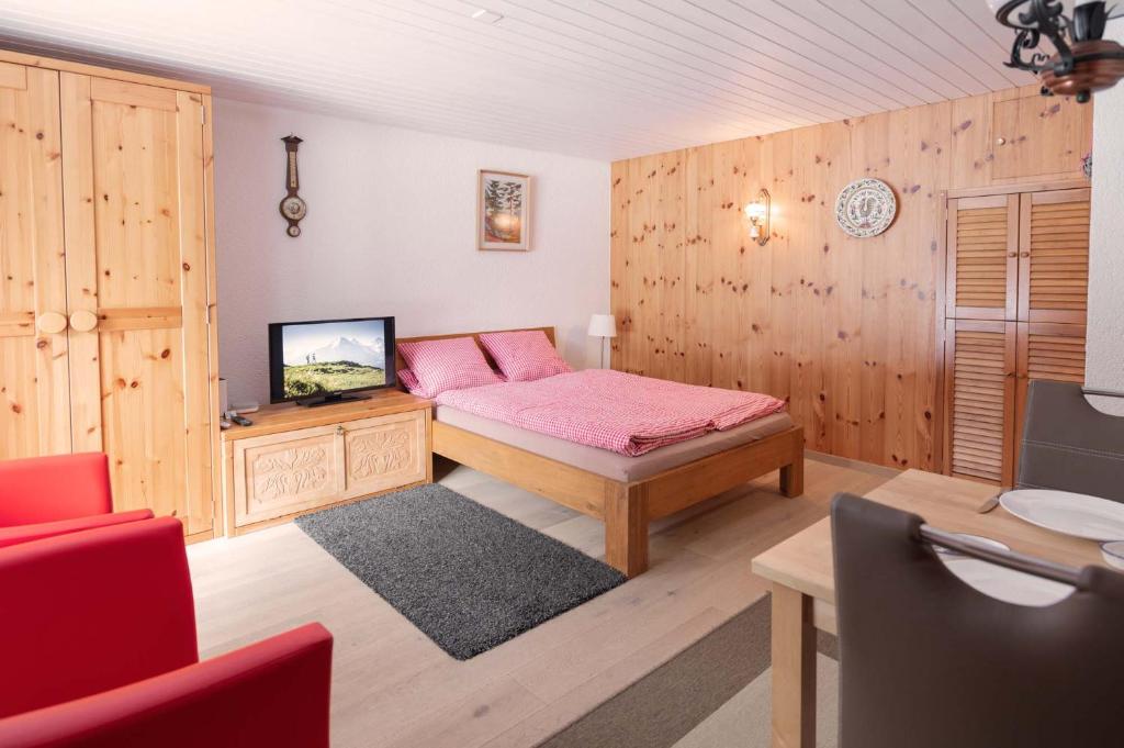 MOM Alpine Boutique Apartments - Grindelwald Gletscher, Eiger View Terrace Studio