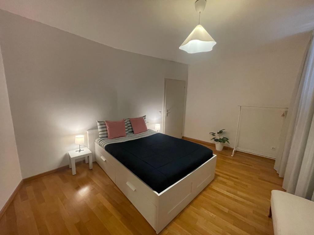 Vacallo Wellness Apartment by RentuGoo Travel