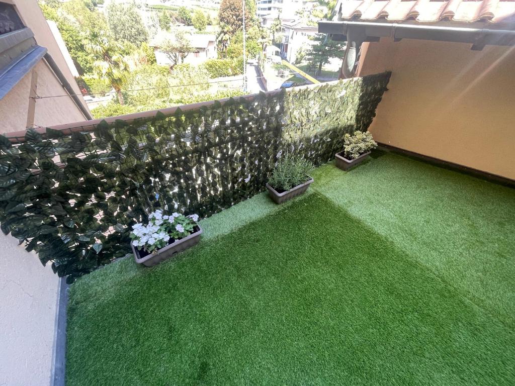 Vacallo Wellness Apartment by RentuGoo Travel
